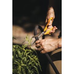 Fiskars Universal Classic Makas 21 cm